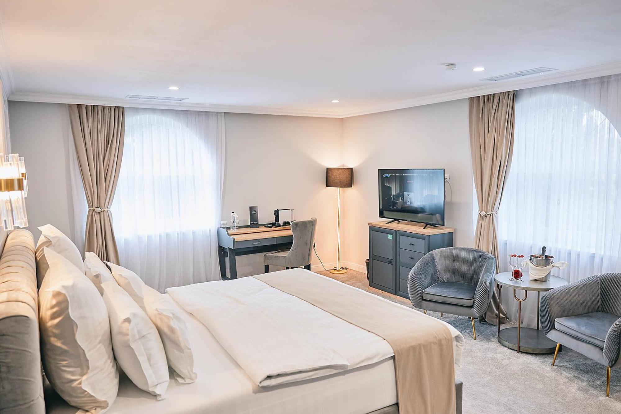 Lacul Verde Resort بلوييست المظهر الخارجي الصورة