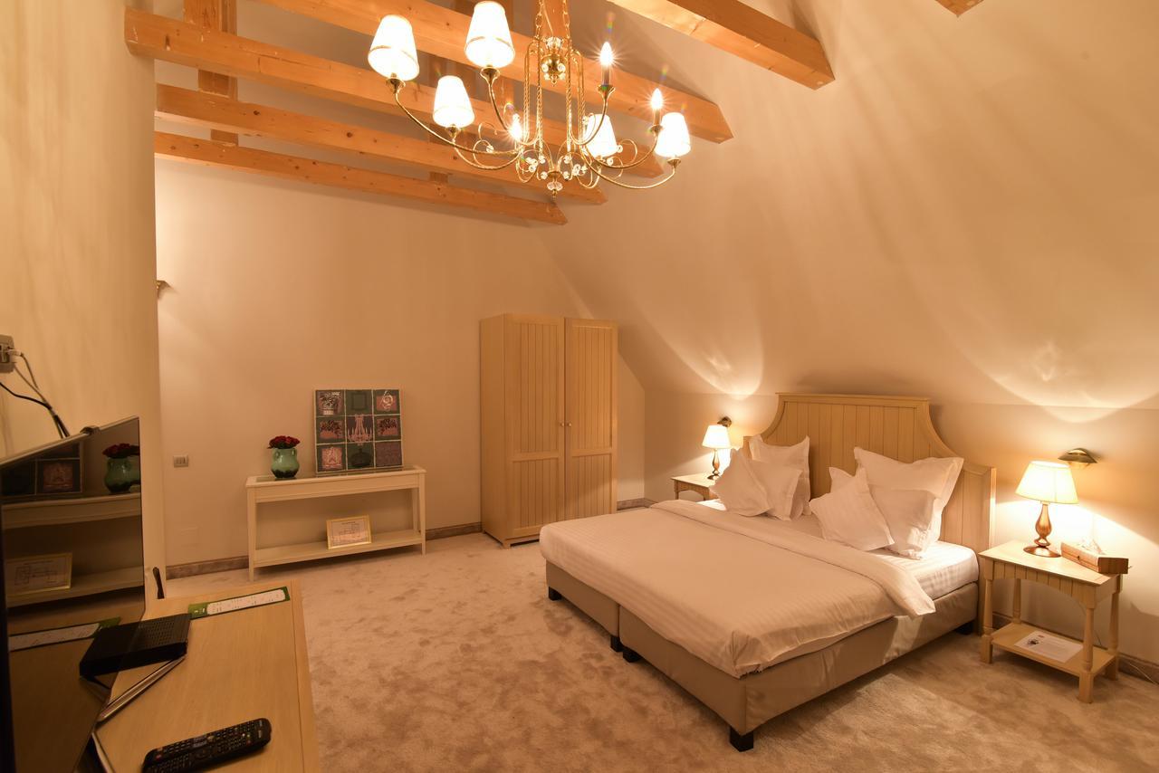 Lacul Verde Resort بلوييست المظهر الخارجي الصورة